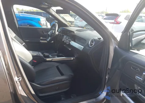 2020 Mercedes-Benz Glb 250 4Matic z USA, uszkodzony, nr VIN WDC4M4HB8LW006806